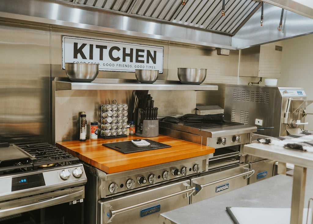 Stainless Steel Utensil Set angle 3